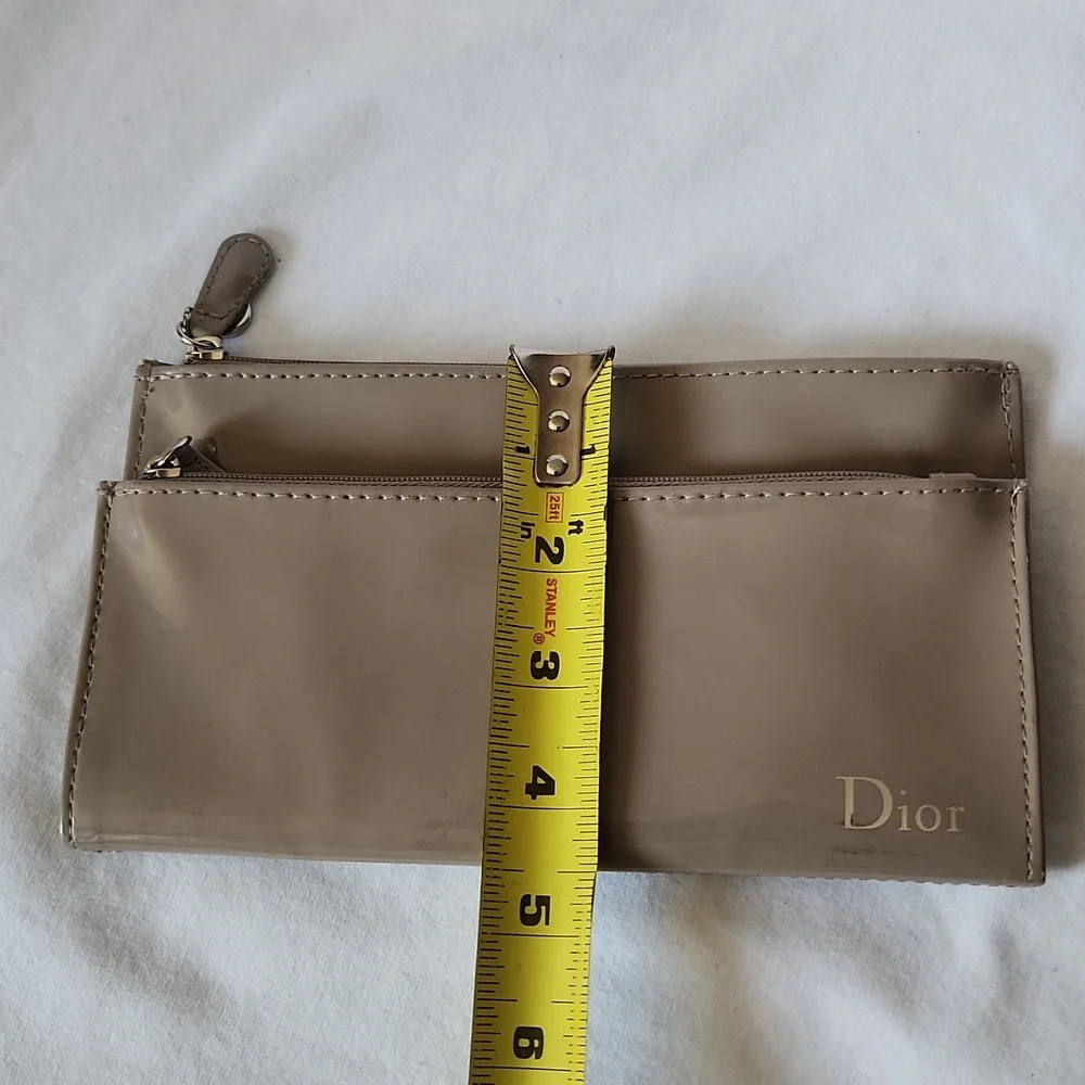 Dior excellent except